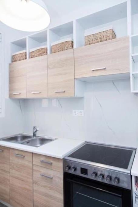 Apartament Ipeirou Central Ateny Zewnętrze zdjęcie